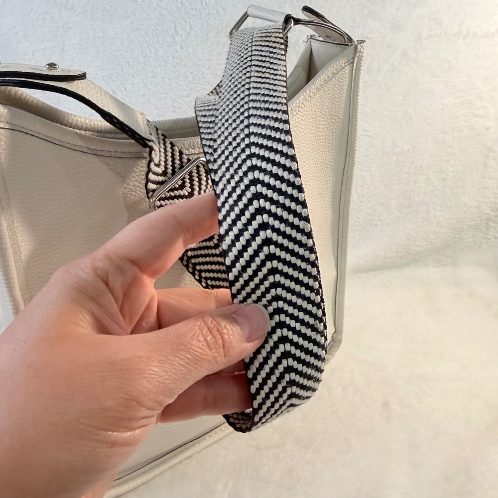 Rae Dunn Crossbody Bag Women Medium White Chevron Guitar Strap Messenger - Picture 7 of 11